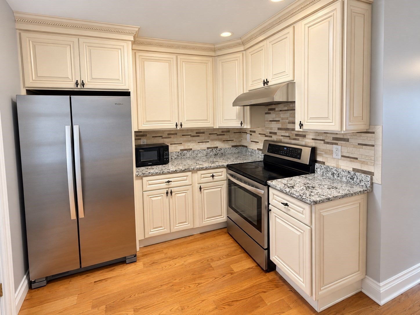 291 Washington St #1, Canton, MA, 291 Washington St #1, Canton, MA Photo #2
