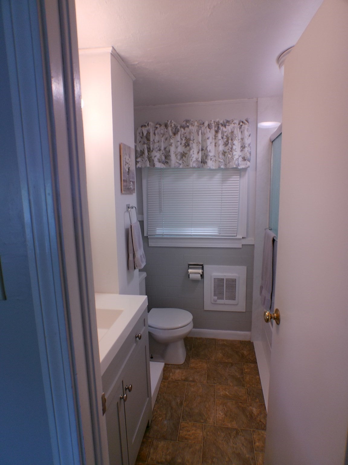 20 Forest St, Oxford, MA, 20 Forest St, Oxford, MA Photo #17