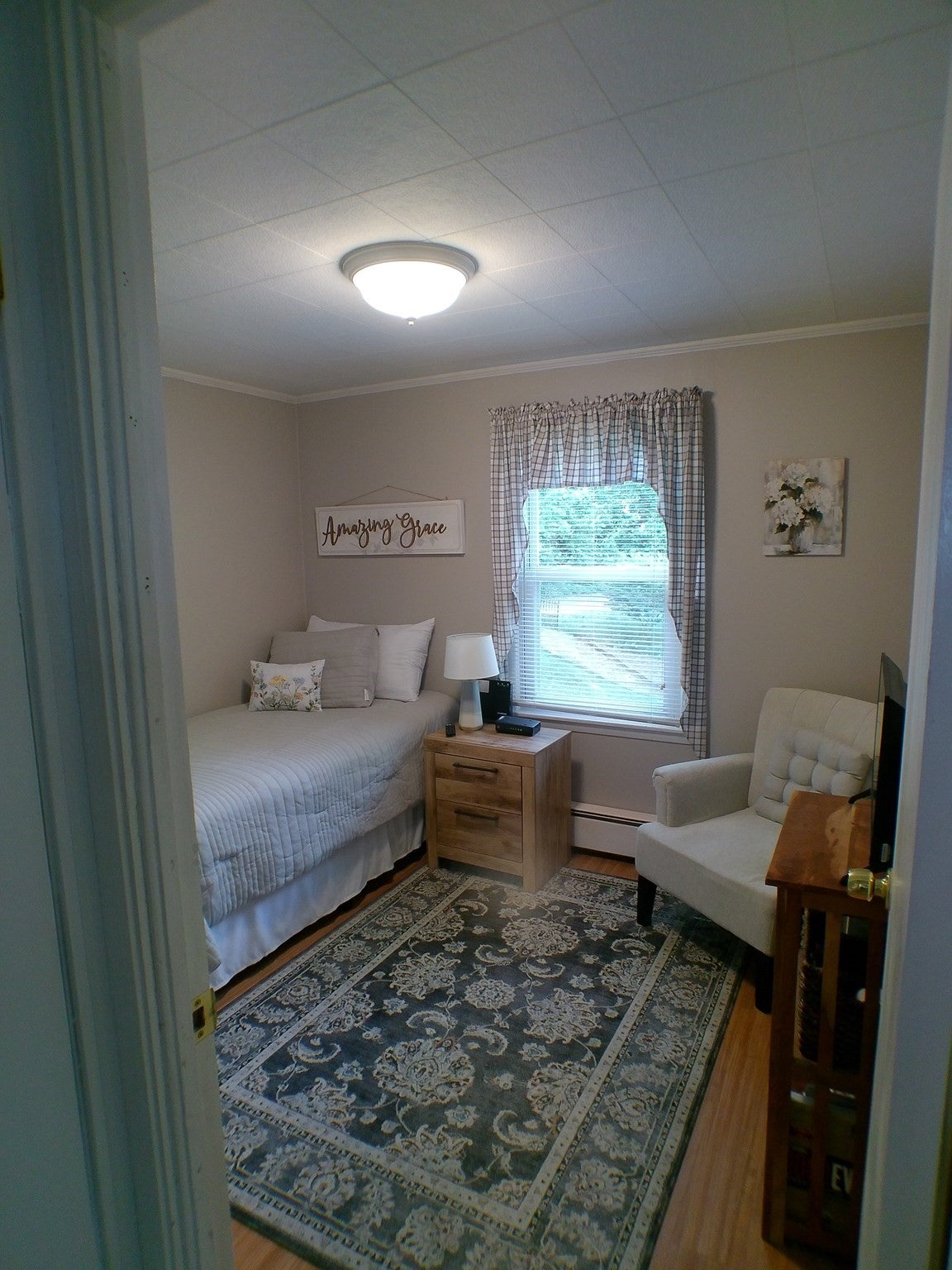 20 Forest St, Oxford, MA, 20 Forest St, Oxford, MA Photo #18