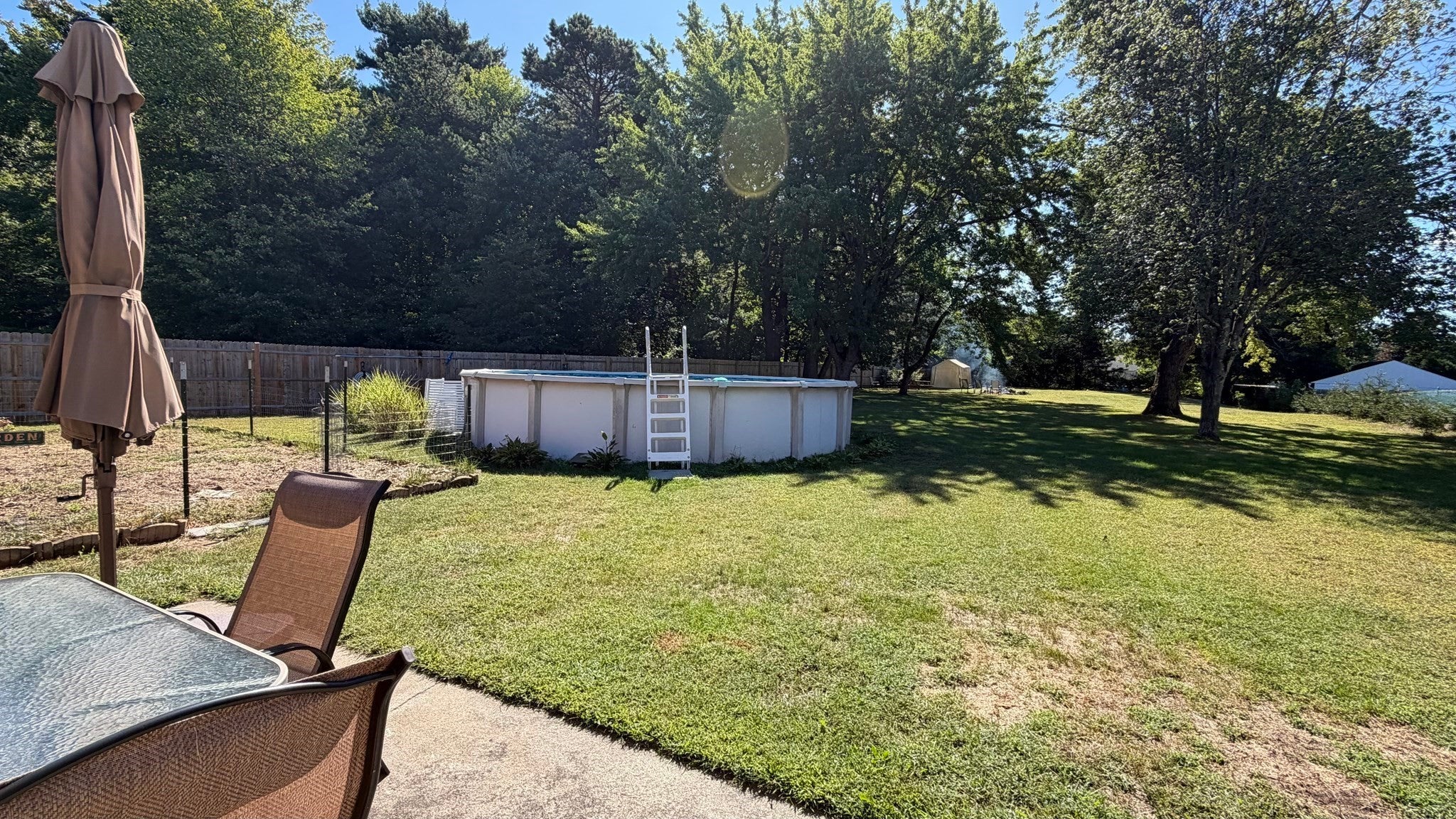 229 Mccarthy Ave, Chicopee, MA Photo #31