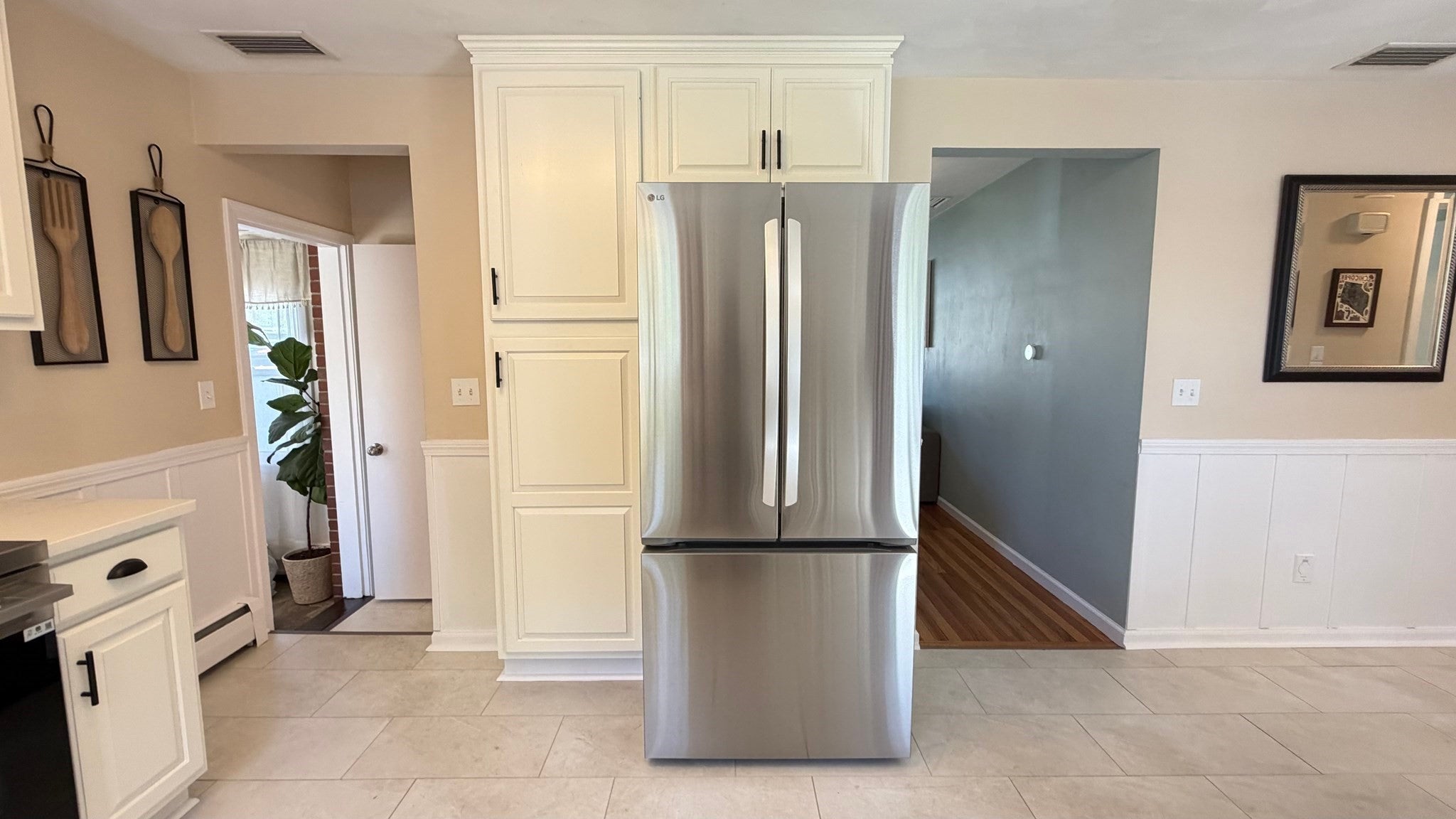 229 Mccarthy Ave, Chicopee, MA Photo #7