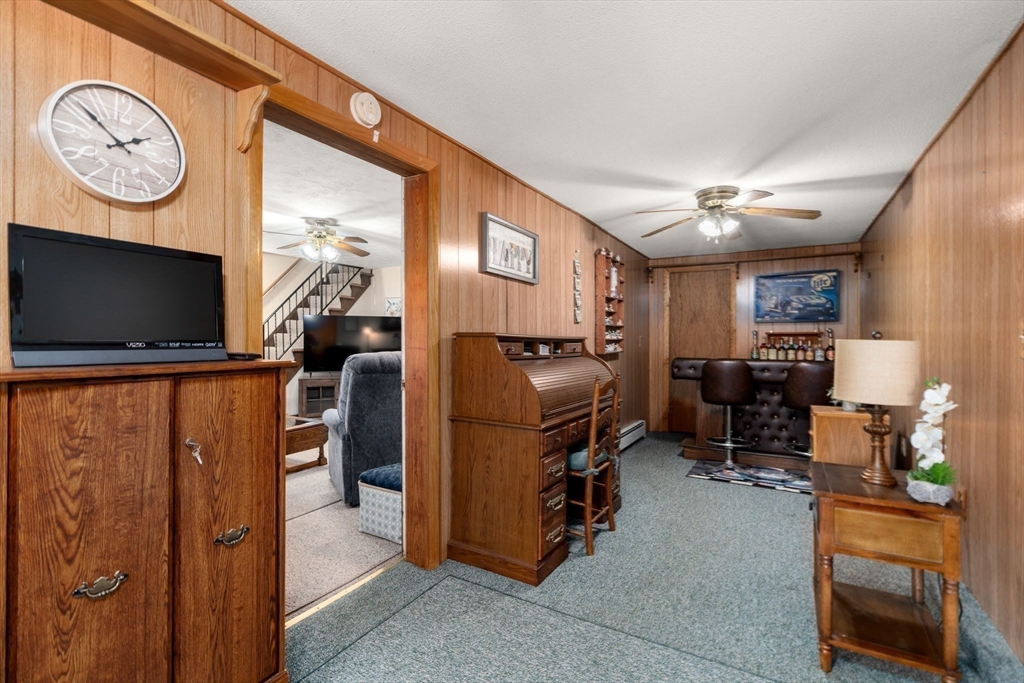 Springfield, Massachusetts 01104, United States, 3 Bedrooms Bedrooms, ,2 BathroomsBathrooms,Residential,Active,110588