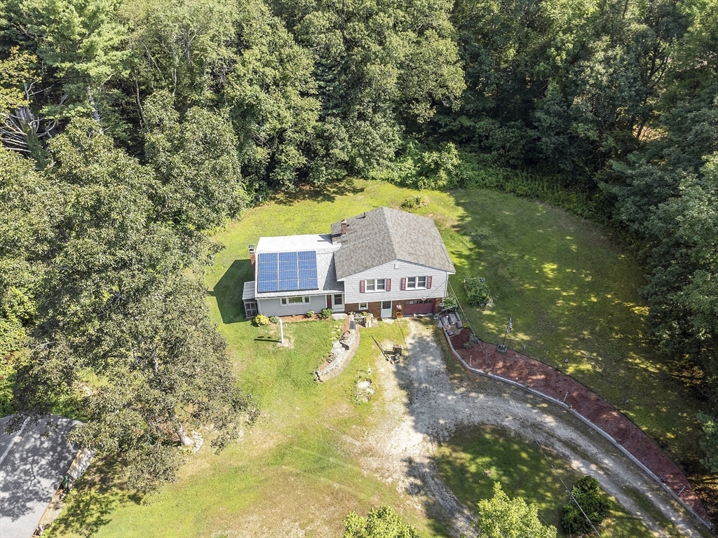 86 Town Farm Rd