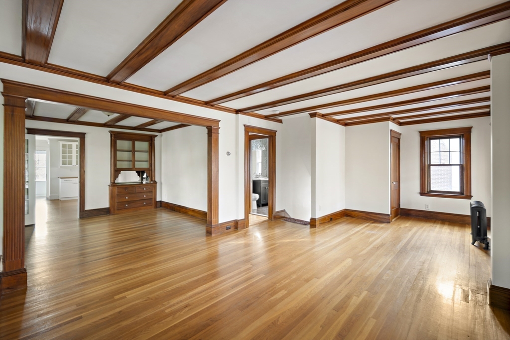 113 Cushing Avenue 2
