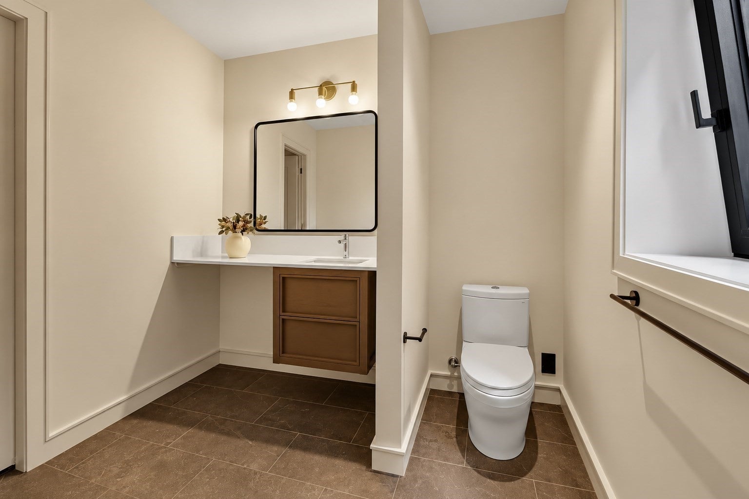 6 Holworthy Terrace #6, Cambridge, MA Photo #31