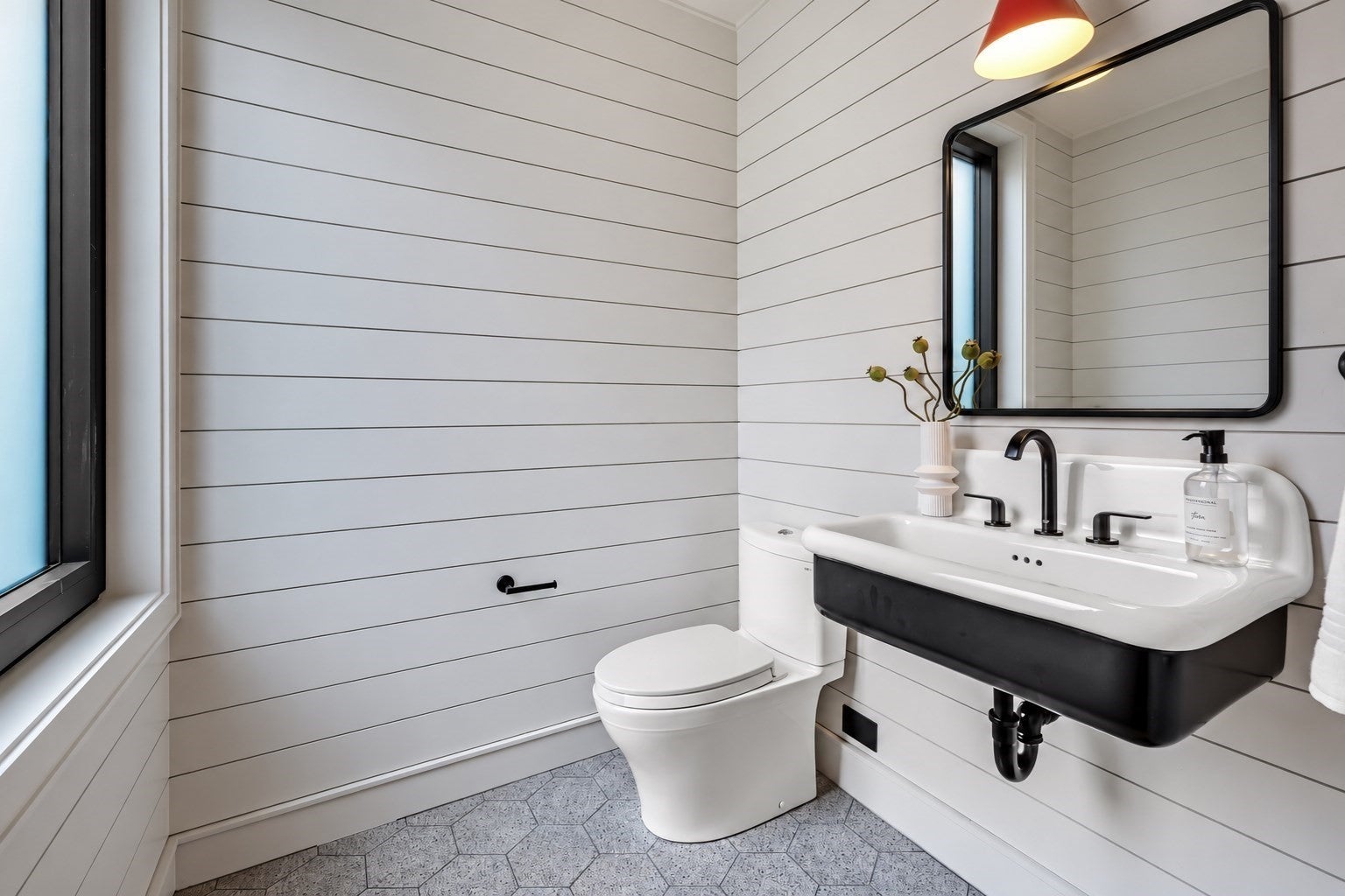 6 Holworthy Terrace 6