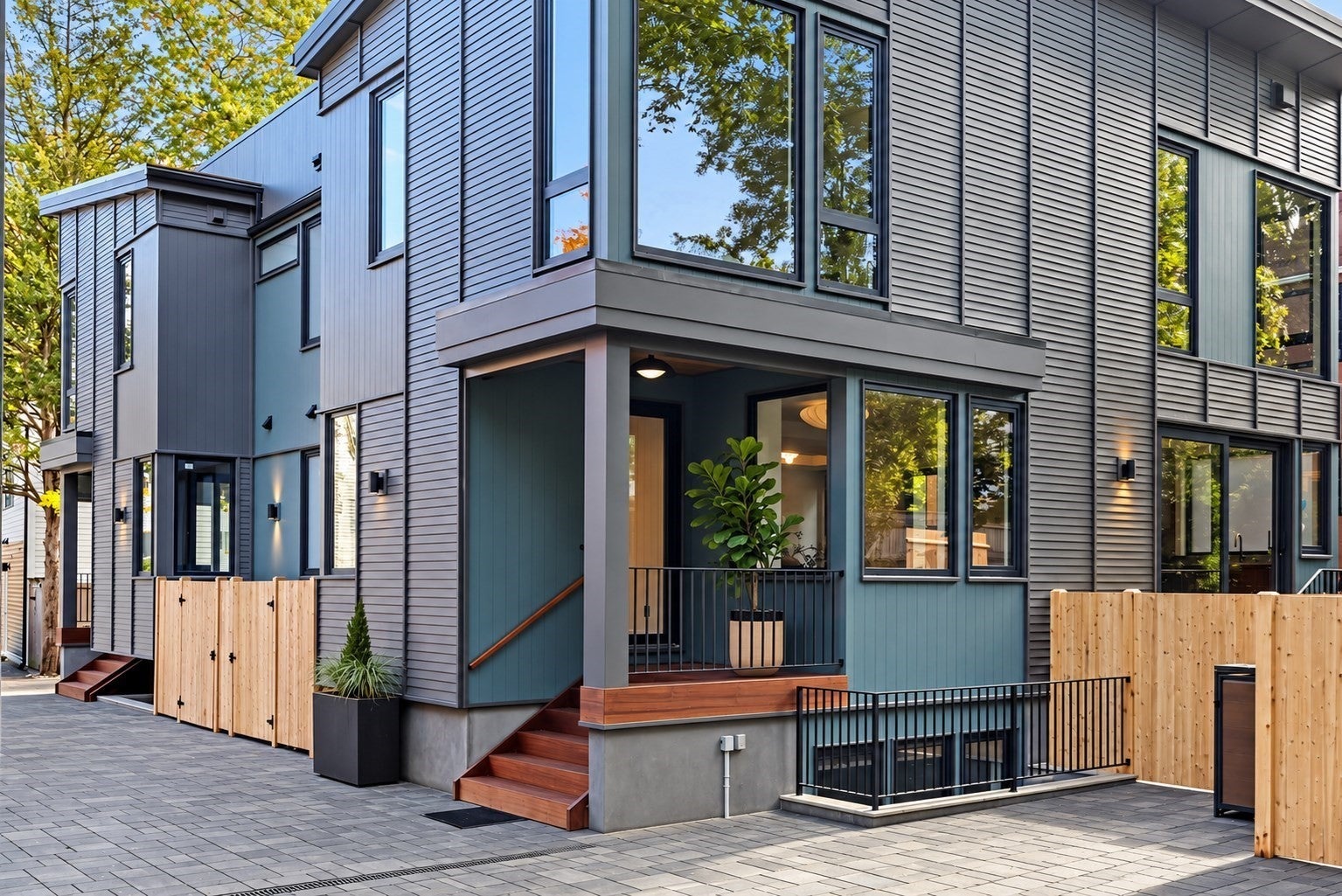 Photo of 6 Holworthy Terrace, Cambridge, MA