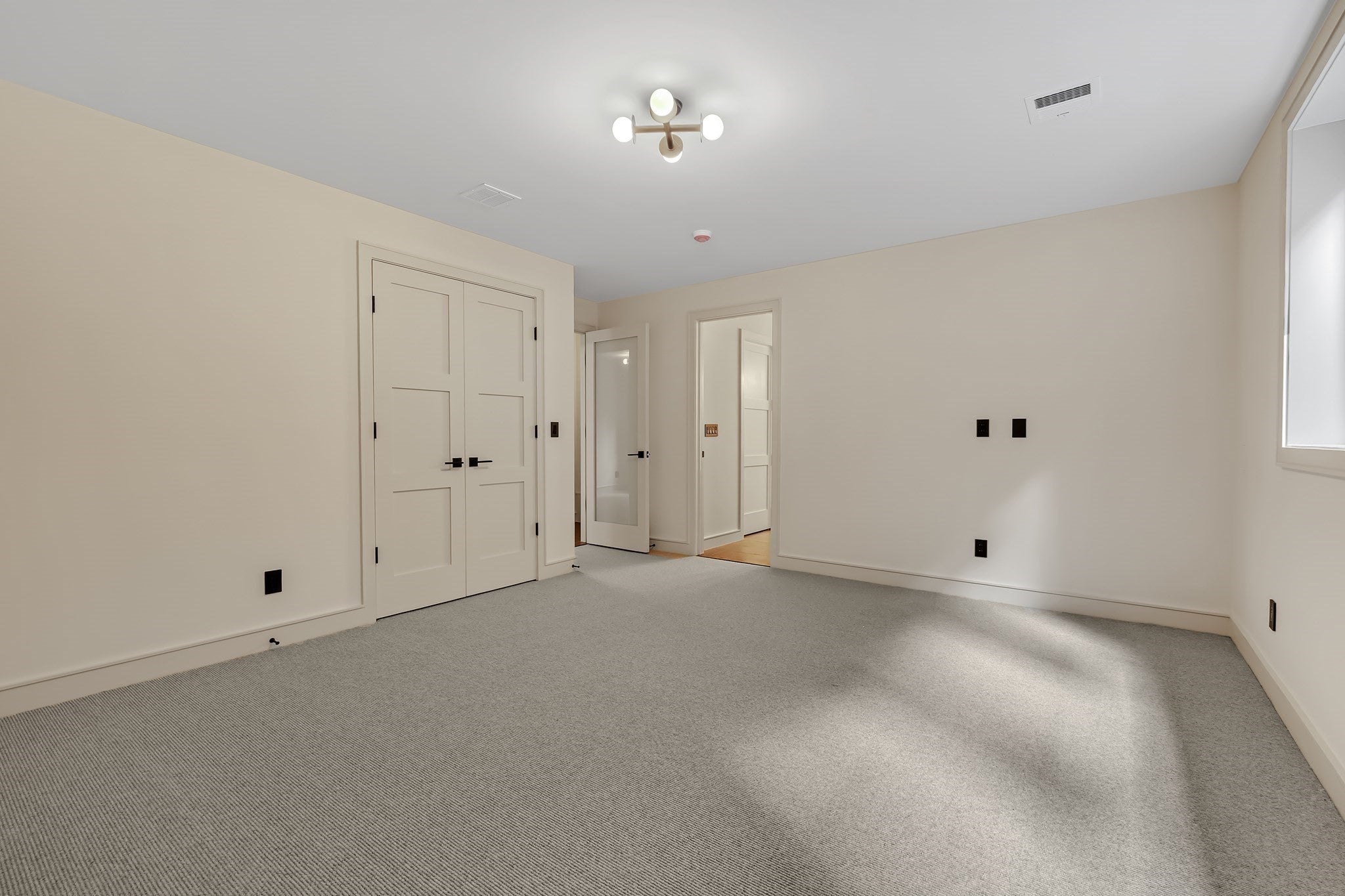 6 Holworthy Terrace #6, Cambridge, MA Photo #30