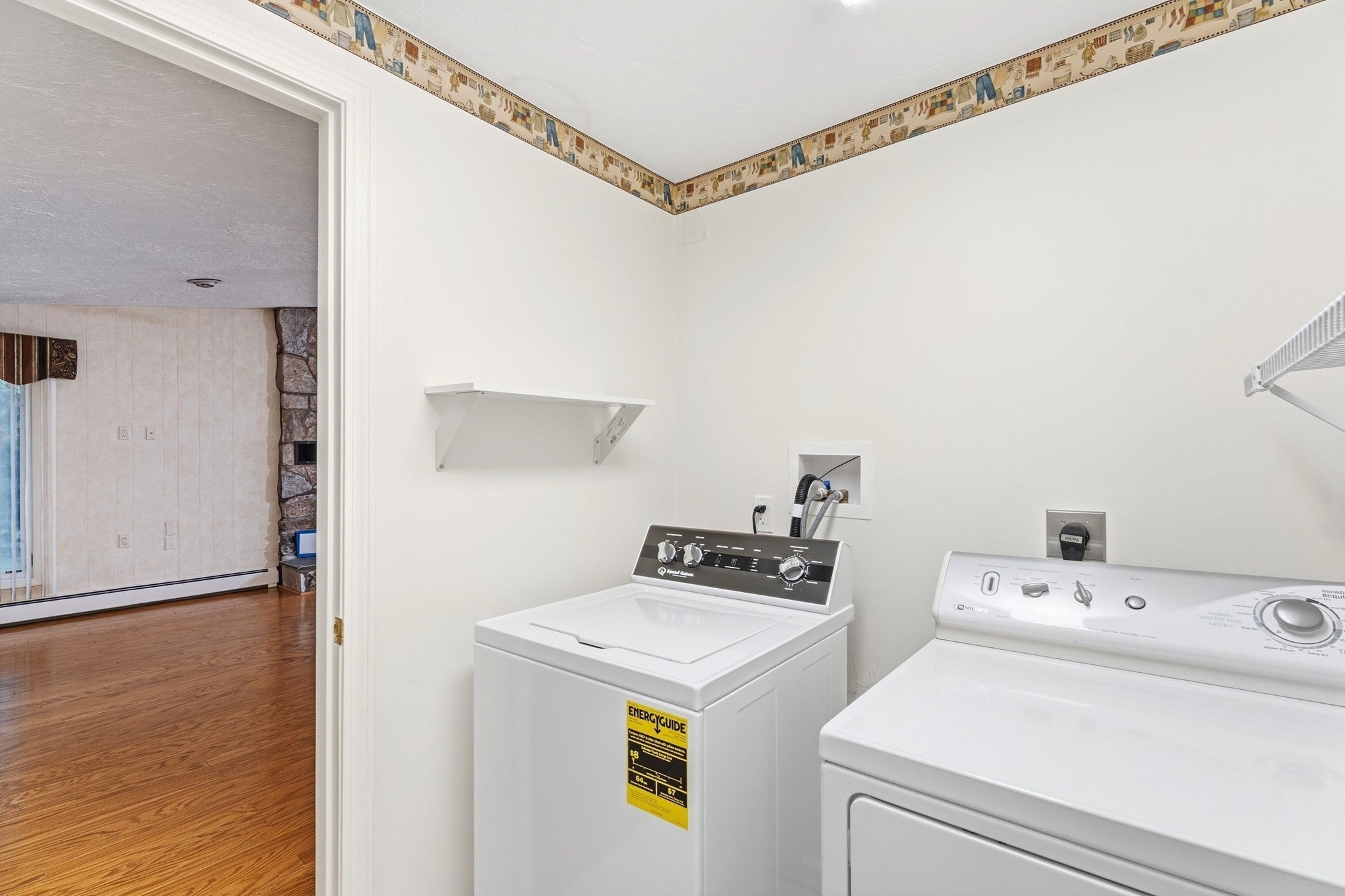 68 Topsfield Cir, Shrewsbury, MA Photo #33