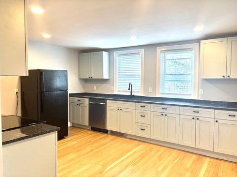 132 Division St 3 North Attleboro MA 02760