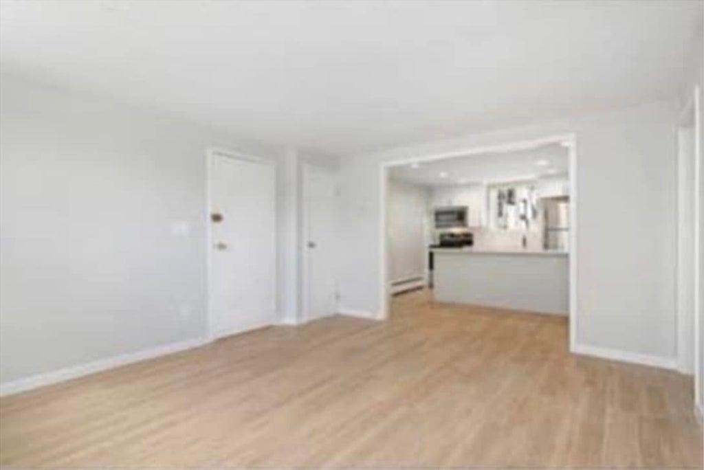 112 W. Emerson ST #5, Melrose, MA Photo #4