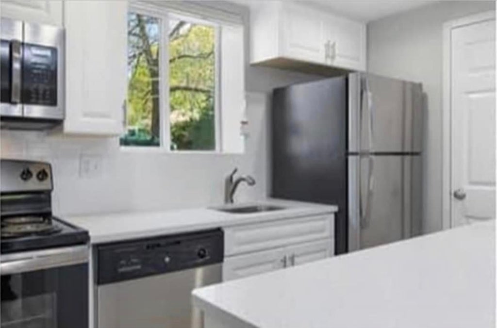 112 W. Emerson ST #5, Melrose, MA Photo #3