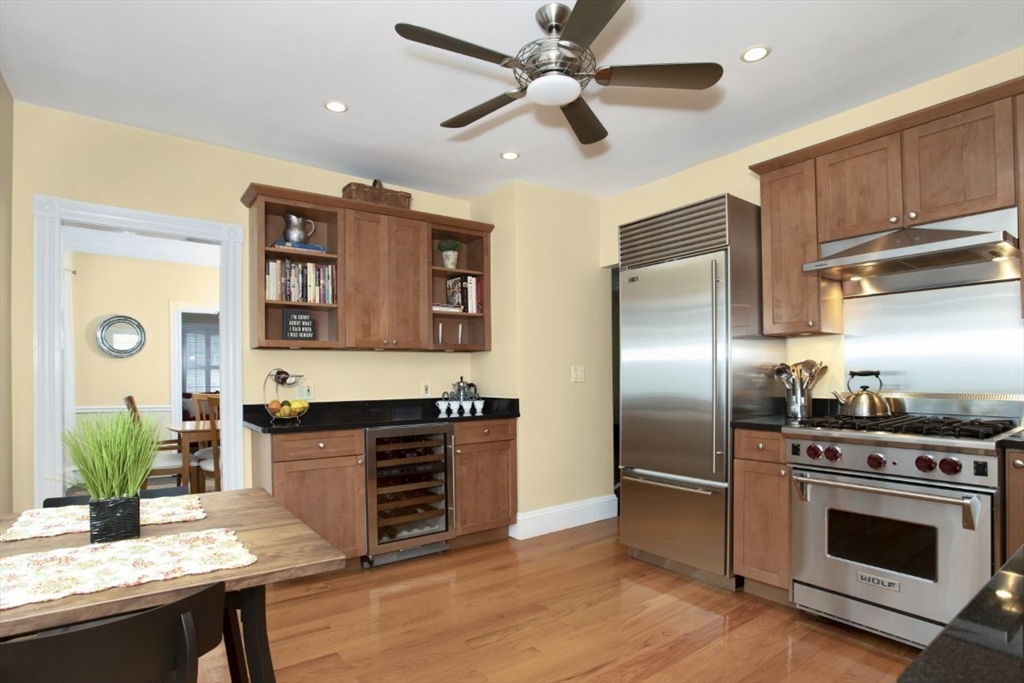 204 Franklin 2B