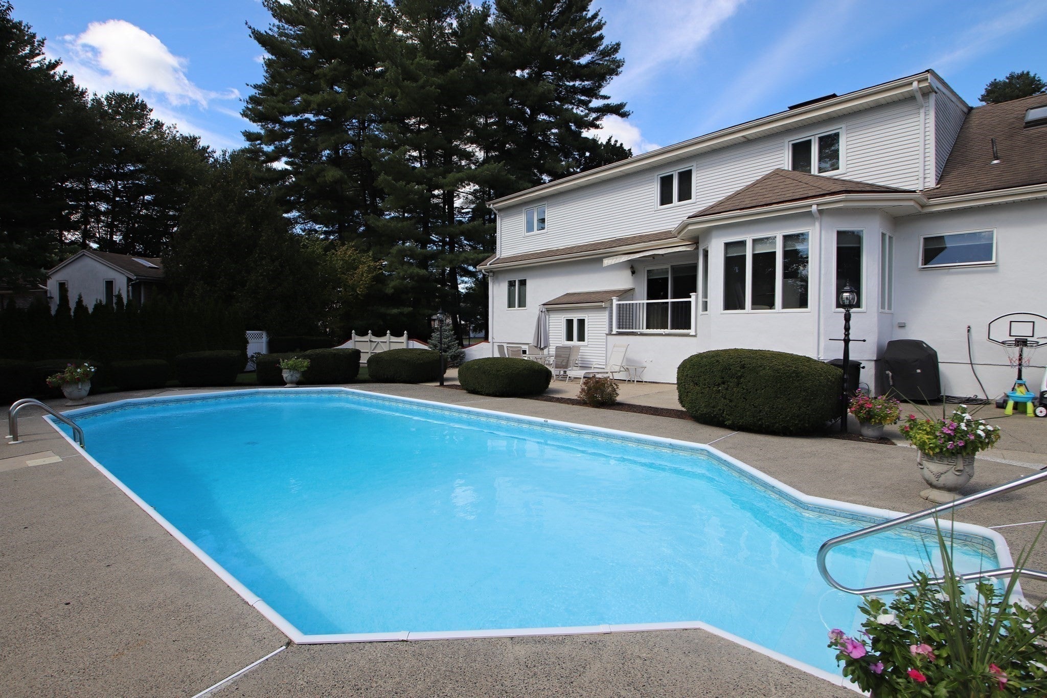 14 Arrowhead Drive, Saugus, MA, 14 Arrowhead Drive, Saugus, MA Photo #40