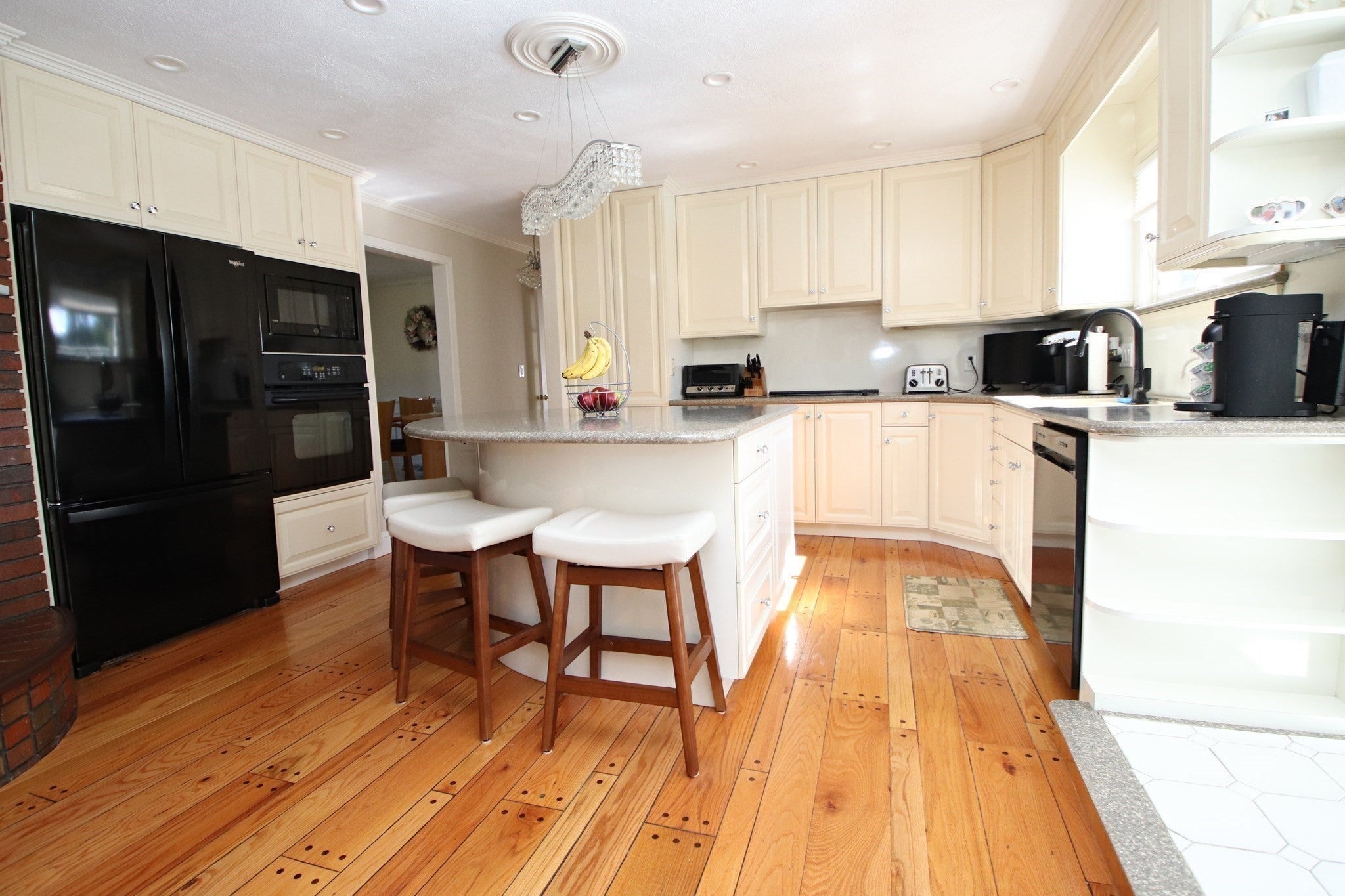 14 Arrowhead Drive, Saugus, MA, 14 Arrowhead Drive, Saugus, MA Photo #9