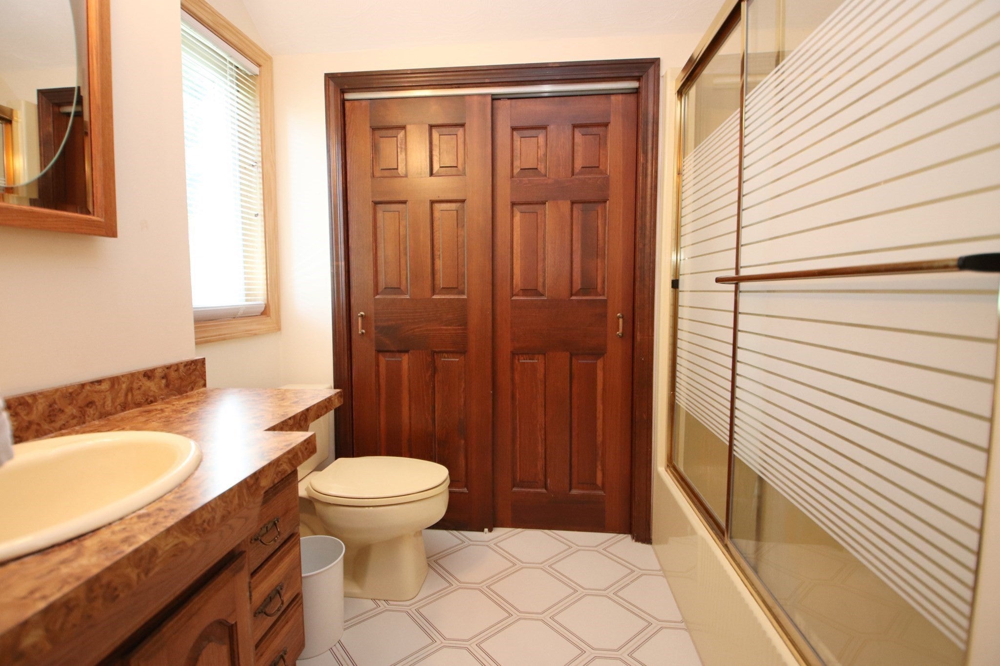 14 Arrowhead Drive, Saugus, MA, 14 Arrowhead Drive, Saugus, MA Photo #29