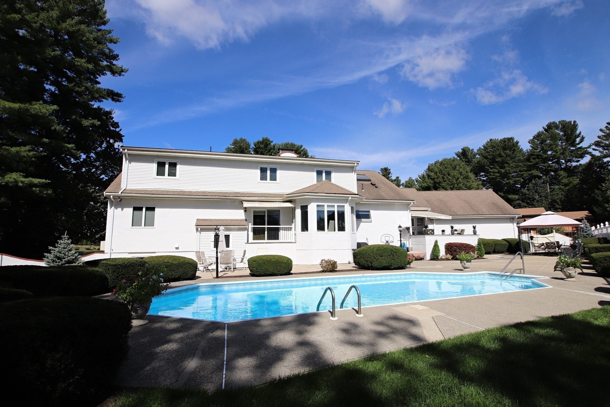14 Arrowhead Drive, Saugus, MA, 14 Arrowhead Drive, Saugus, MA Photo #41