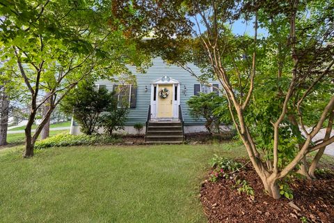 524 County St Seekonk MA 02771