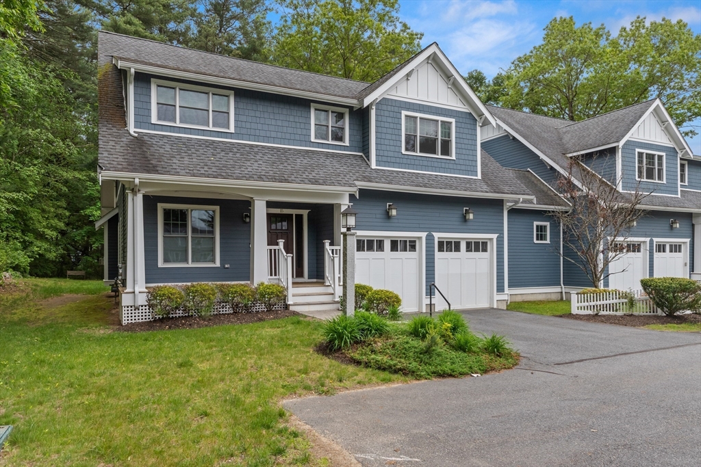15 Village Lane 15