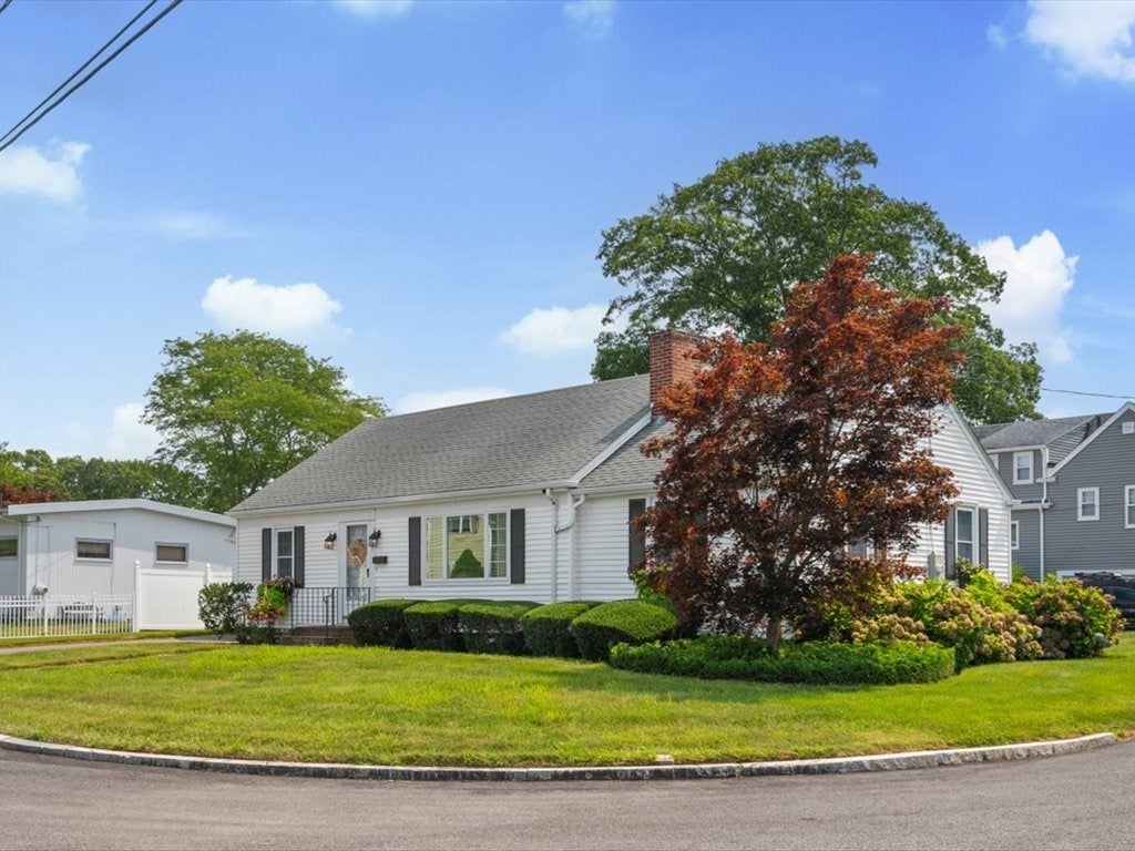 9 Kane St, Fall River, MA, 9 Kane St, Fall River, MA Photo #2