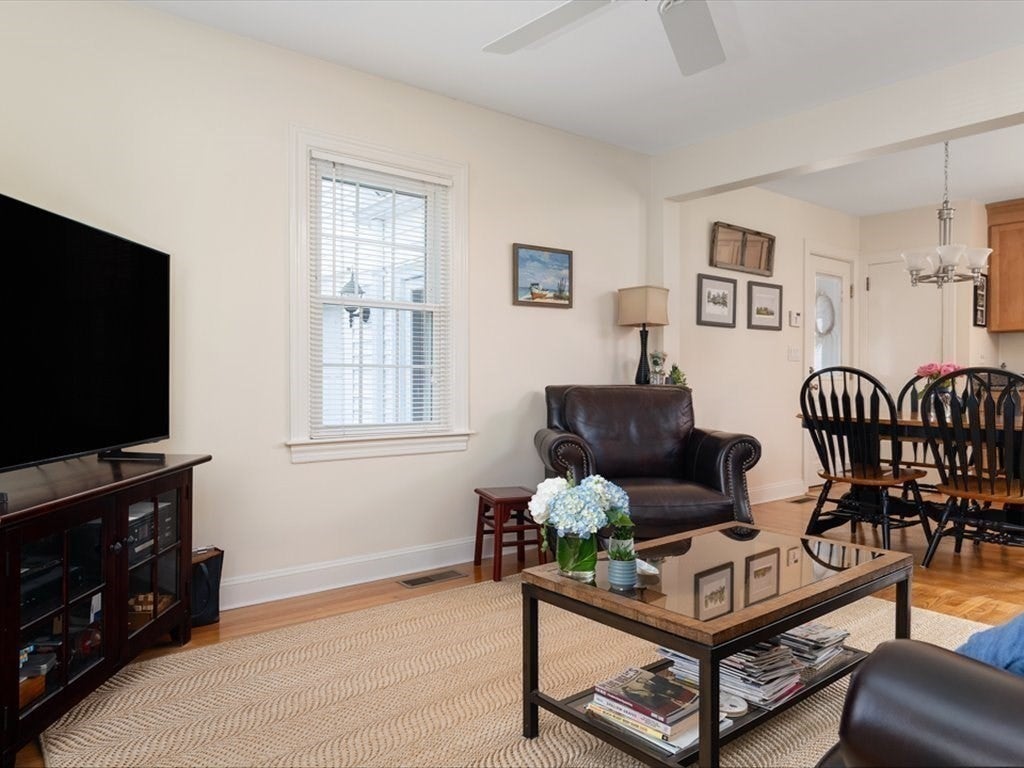 9 Kane St, Fall River, MA, 9 Kane St, Fall River, MA Photo #15