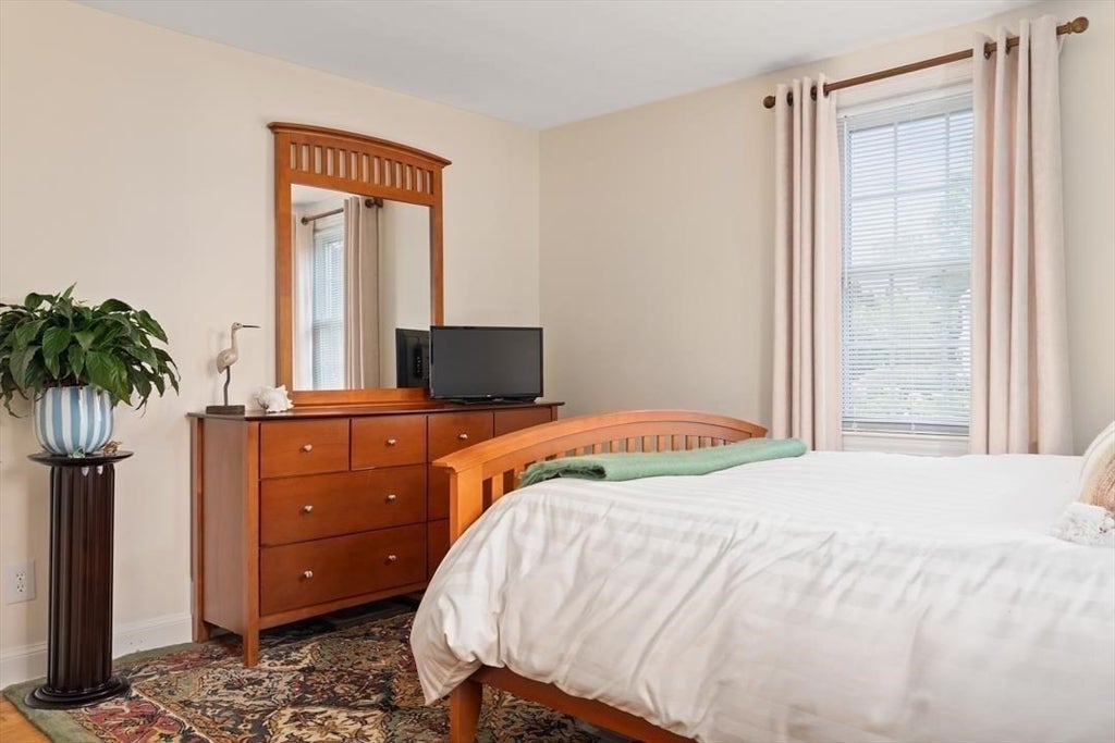 9 Kane St, Fall River, MA, 9 Kane St, Fall River, MA Photo #22