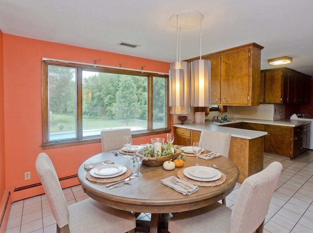 233 Lathrop St, South Hadley, MA, 233 Lathrop St, South Hadley, MA Photo #9