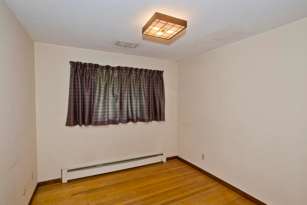 233 Lathrop St, South Hadley, MA, 233 Lathrop St, South Hadley, MA Photo #21