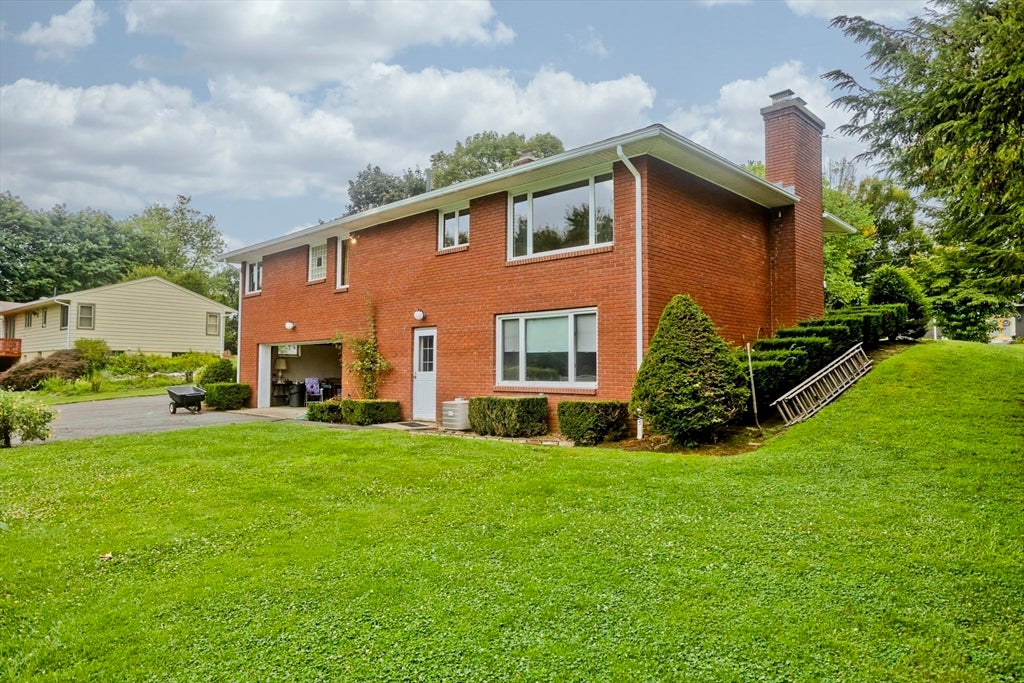 233 Lathrop St, South Hadley, MA, 233 Lathrop St, South Hadley, MA Photo #41