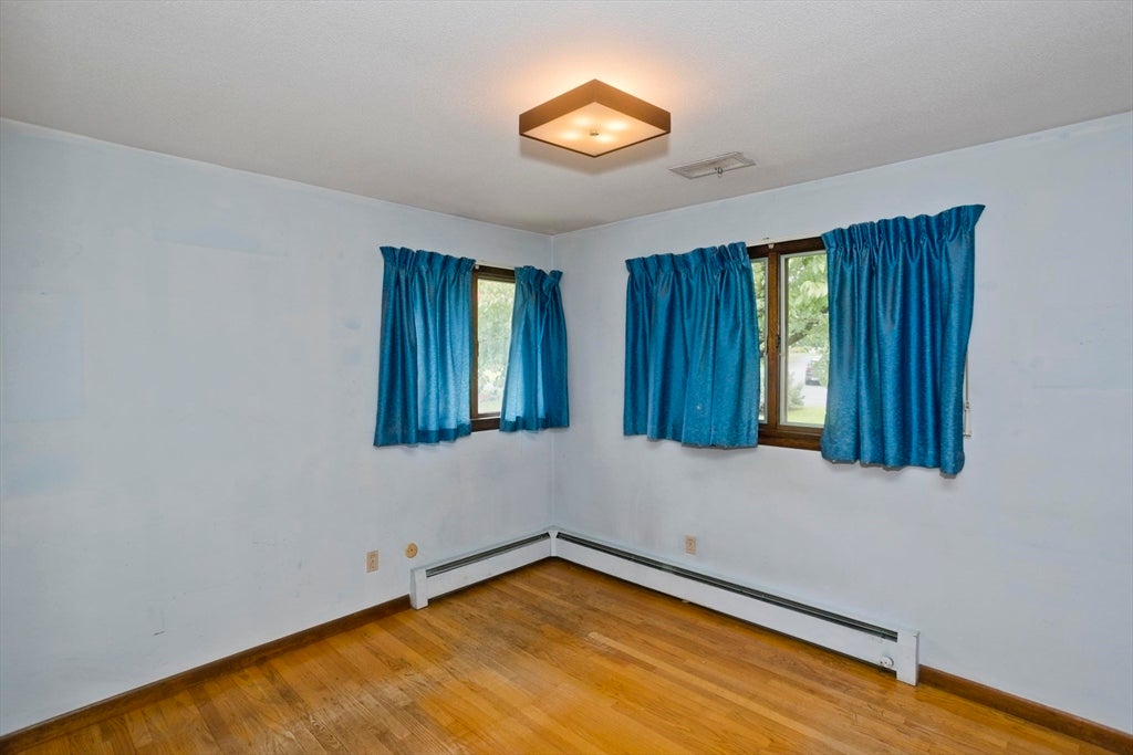 233 Lathrop St, South Hadley, MA, 233 Lathrop St, South Hadley, MA Photo #17