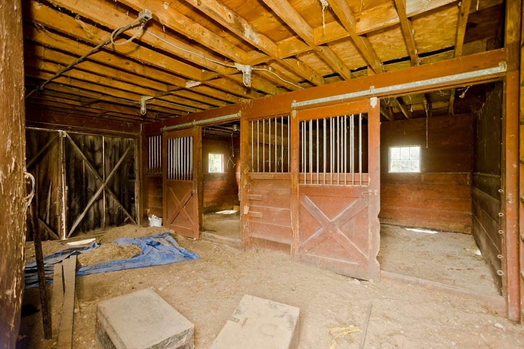 233 Lathrop St, South Hadley, MA, 233 Lathrop St, South Hadley, MA Photo #37