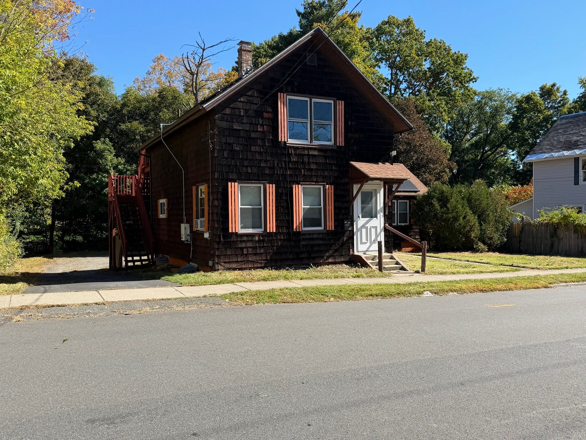 165 Chapman St, Greenfield, MA Photo #2