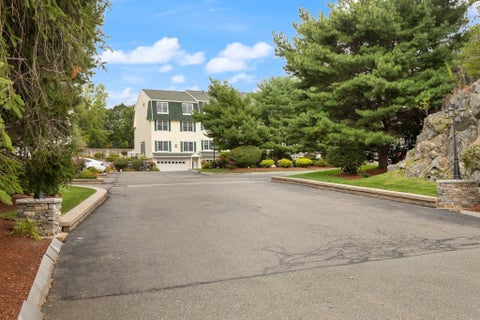 Photo of 8 Dansreau Place #8, Middleton, MA 01949 (MLS # 73578615)