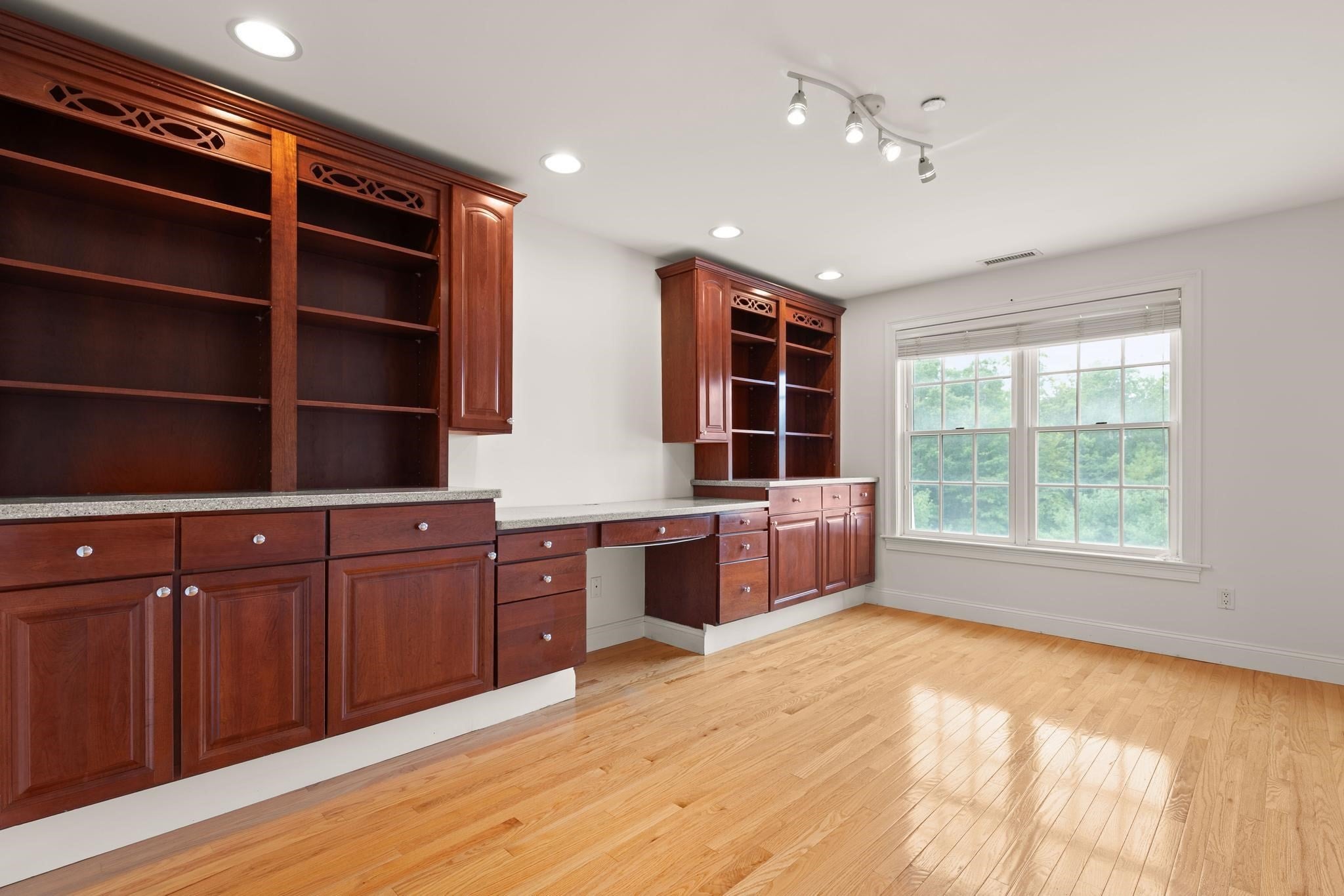 8 Dansreau Place #8, Middleton, MA, 8 Dansreau Place #8, Middleton, MA Photo #31