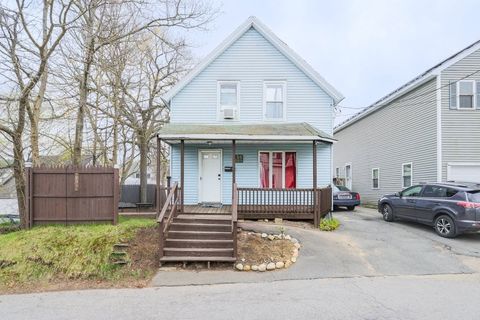 35 Essex St Athol MA 01331