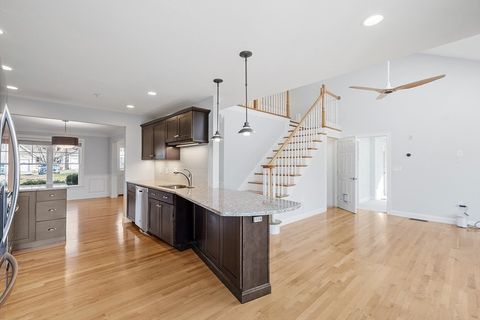 1 Canton Ct 35 Grafton MA 01536