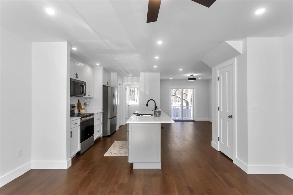 19 Cottage Ave
