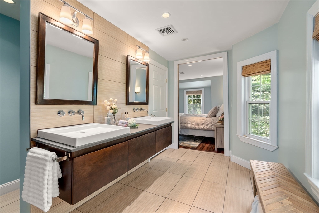 131 S Central Avenue, Quincy, MA Photo #15