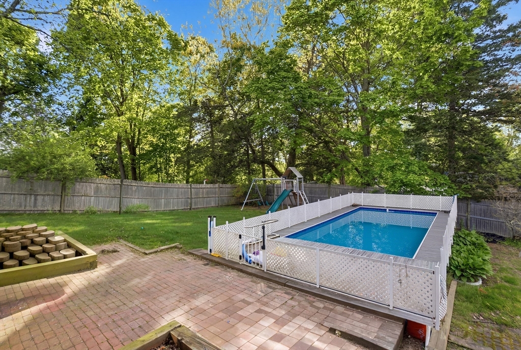 30 Manatee Rd, Weymouth, MA Photo #37