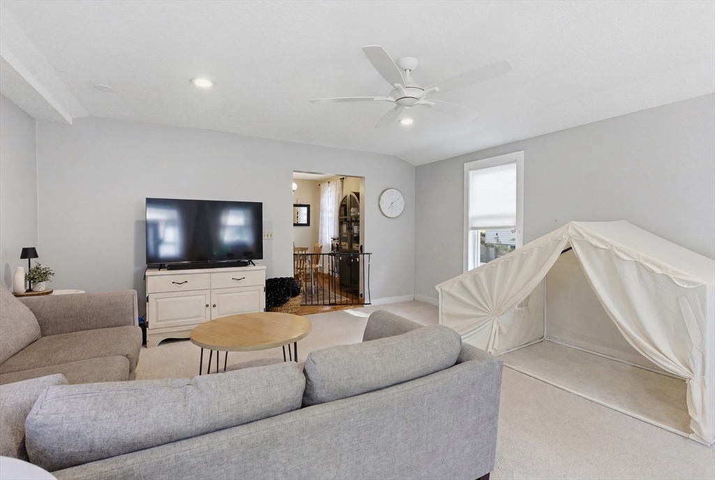 30 Manatee Rd, Weymouth, MA Photo #20