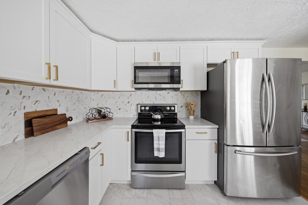 48 Westbrook Rd, South Hadley, MA, 48 Westbrook Rd, South Hadley, MA Photo #12