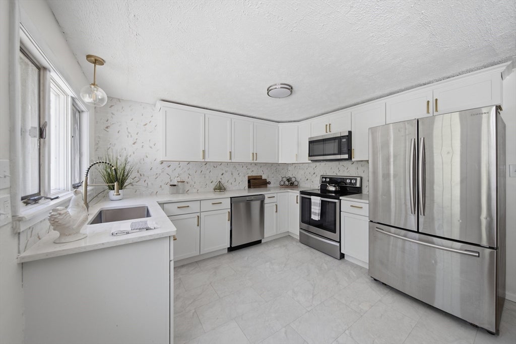 48 Westbrook Rd, South Hadley, MA, 48 Westbrook Rd, South Hadley, MA Photo #11