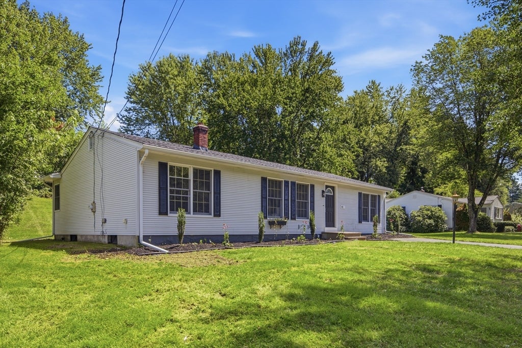48 Westbrook Rd, South Hadley, MA, 48 Westbrook Rd, South Hadley, MA Photo #3