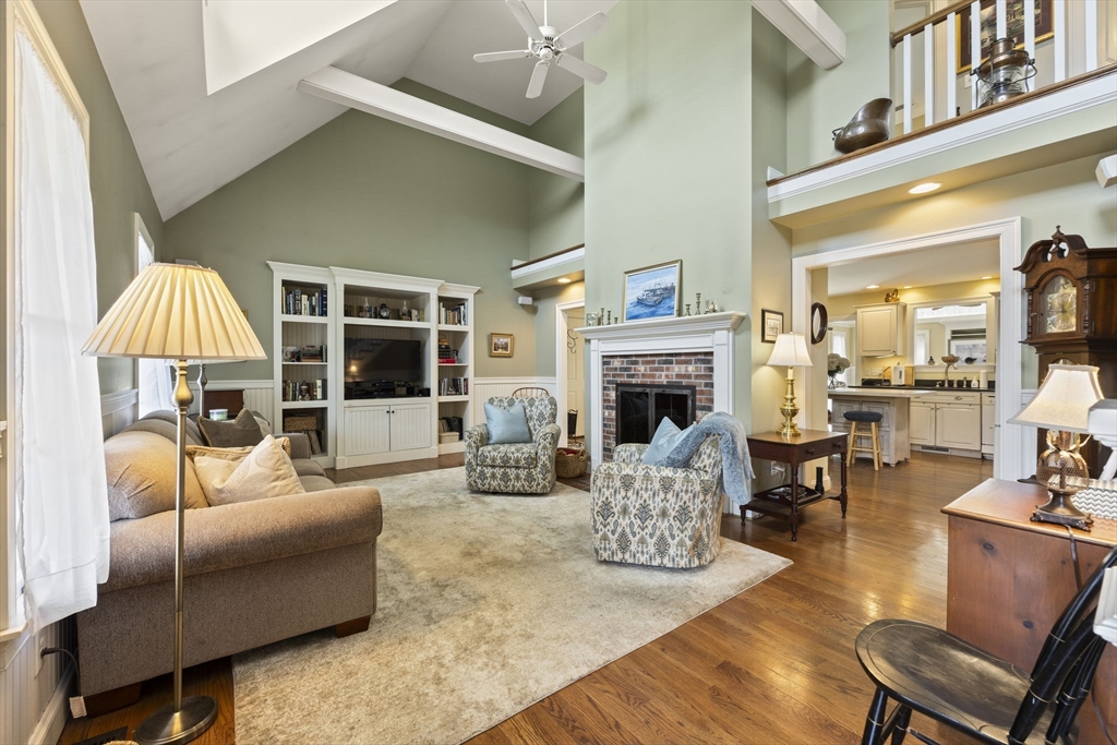 275 West Yarmouth Rd