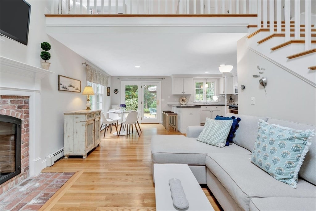 33 Sandpiper Ln