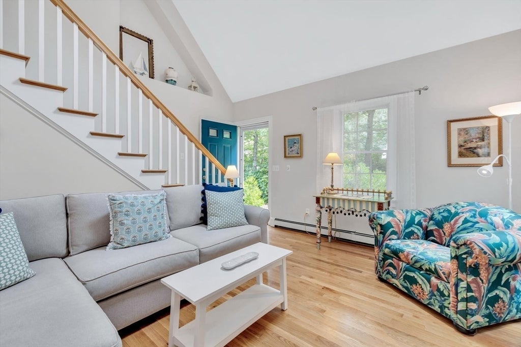 33 Sandpiper Ln