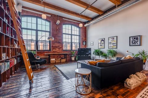 1 Westinghouse Plaza C: 210 Boston MA 02136