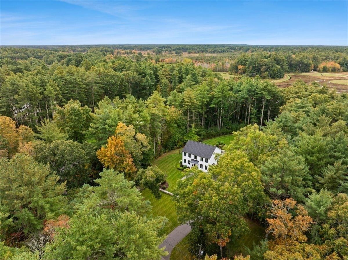 35 Rocky Meadow Street, Middleboro, MA, 35 Rocky Meadow Street, Middleboro, MA Photo #3