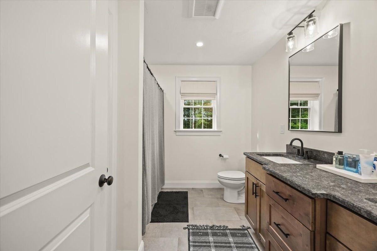 35 Rocky Meadow Street, Middleboro, MA, 35 Rocky Meadow Street, Middleboro, MA Photo #21