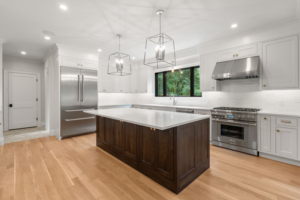 36 Kingswood Rd